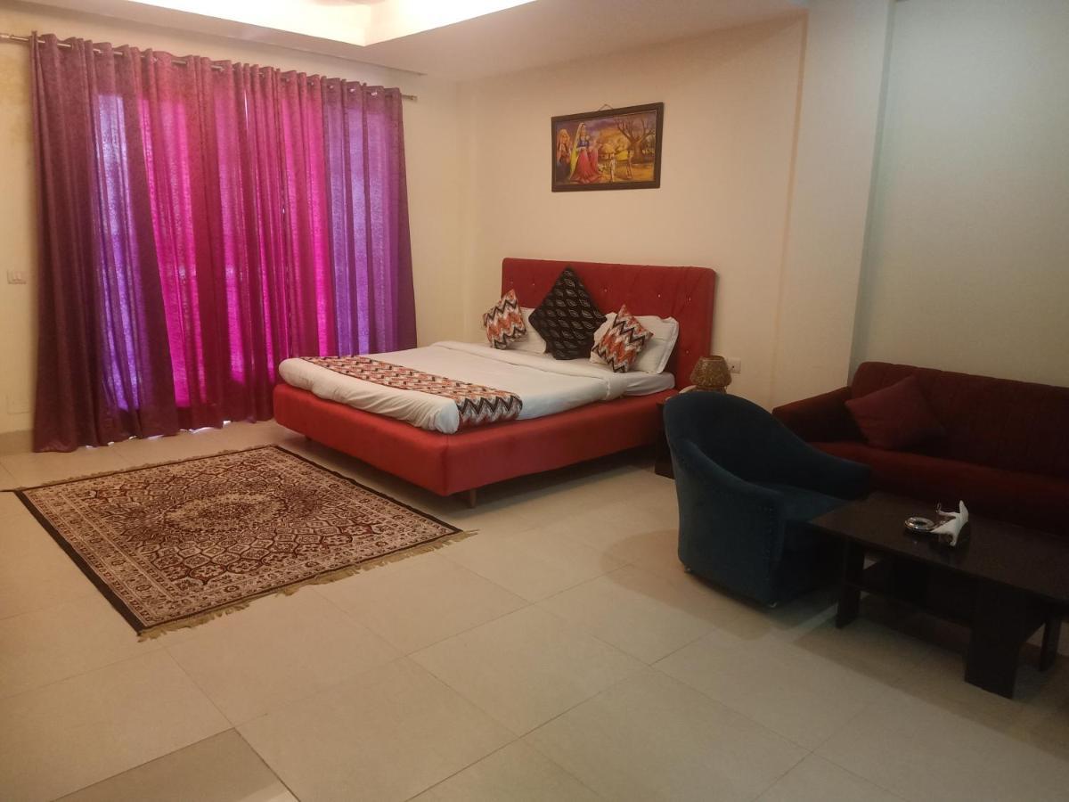 Hotel The Am Bliss غورغاون المظهر الخارجي الصورة